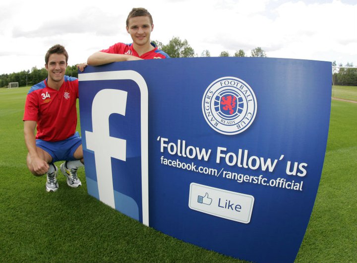 Les Glasgow Rangers débarquent sur Facebook et Linkedin