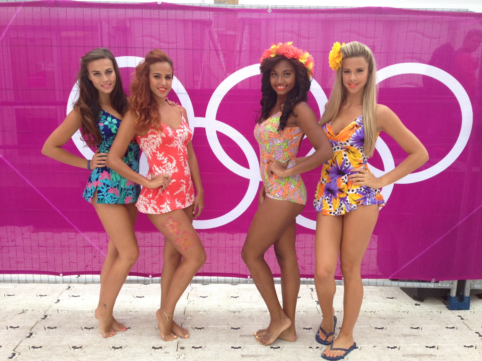 Glamour : Les Cheerleaders du Beach Volley réchauffent les Jeux Olympiques de Londres 2012