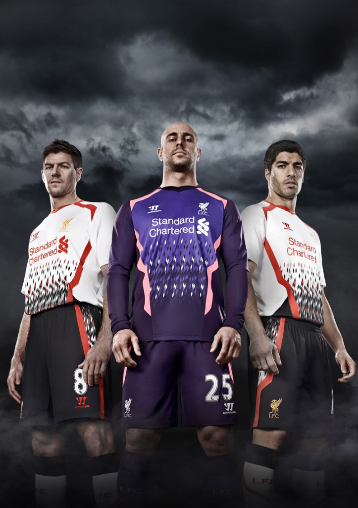 Maillot Liverpool Warrior - Extérieur Jaune - Standard Chartered - Taille S - Occasion