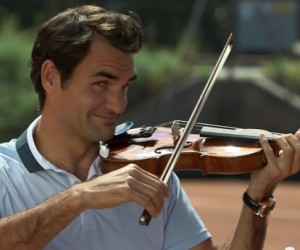 Roger Federer joueur de violon (Racket VS Violin)