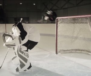 Un joueur de hockey sur glace décapite un gardien (Pub Warrior interdite par la NHL)