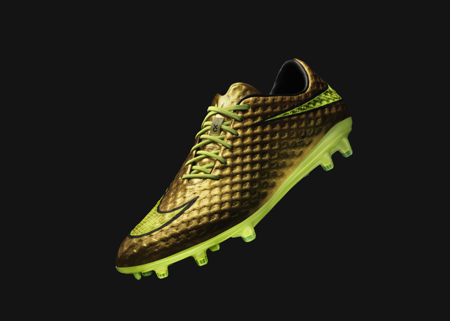 chaussure de neymar 2014
