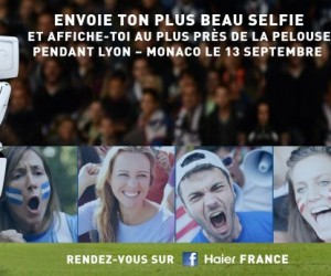 Des selfies de Fans affichés sur la pelouse de Gerland pour le match OL – AS Monaco