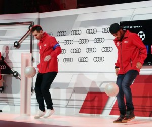 Audi fait transpirer les joueurs du FC Barcelone avant de leur offrir leur nouvelle voiture