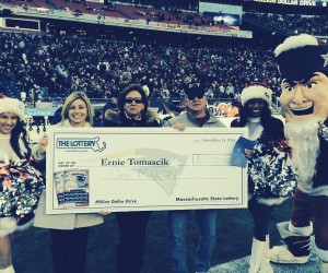 Un Fan des New England Patriots remporte 1 million de dollars au stade !