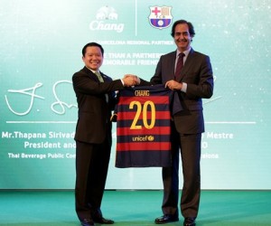 Sponsoring – Le FC Barcelone prolonge l’aventure avec le brasseur Chang
