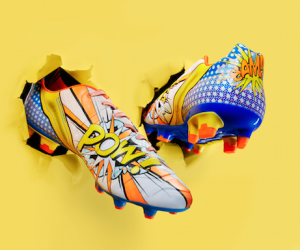 PUMA sort des chaussures de football pop art (Balotelli, Fabregas, Giroud…)