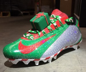 Une paire de Nike customisée « cadeaux de Noël » pour Odell Beckham Jr (NFL)