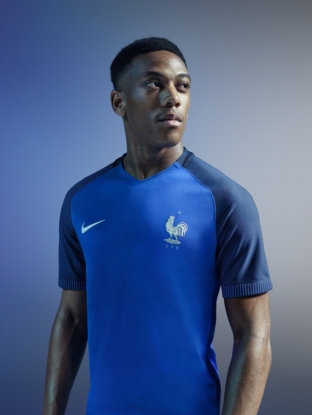 anthony martial nouveau maillot domicile Equipe de France tricolore Nike football UEFA EURO 2016