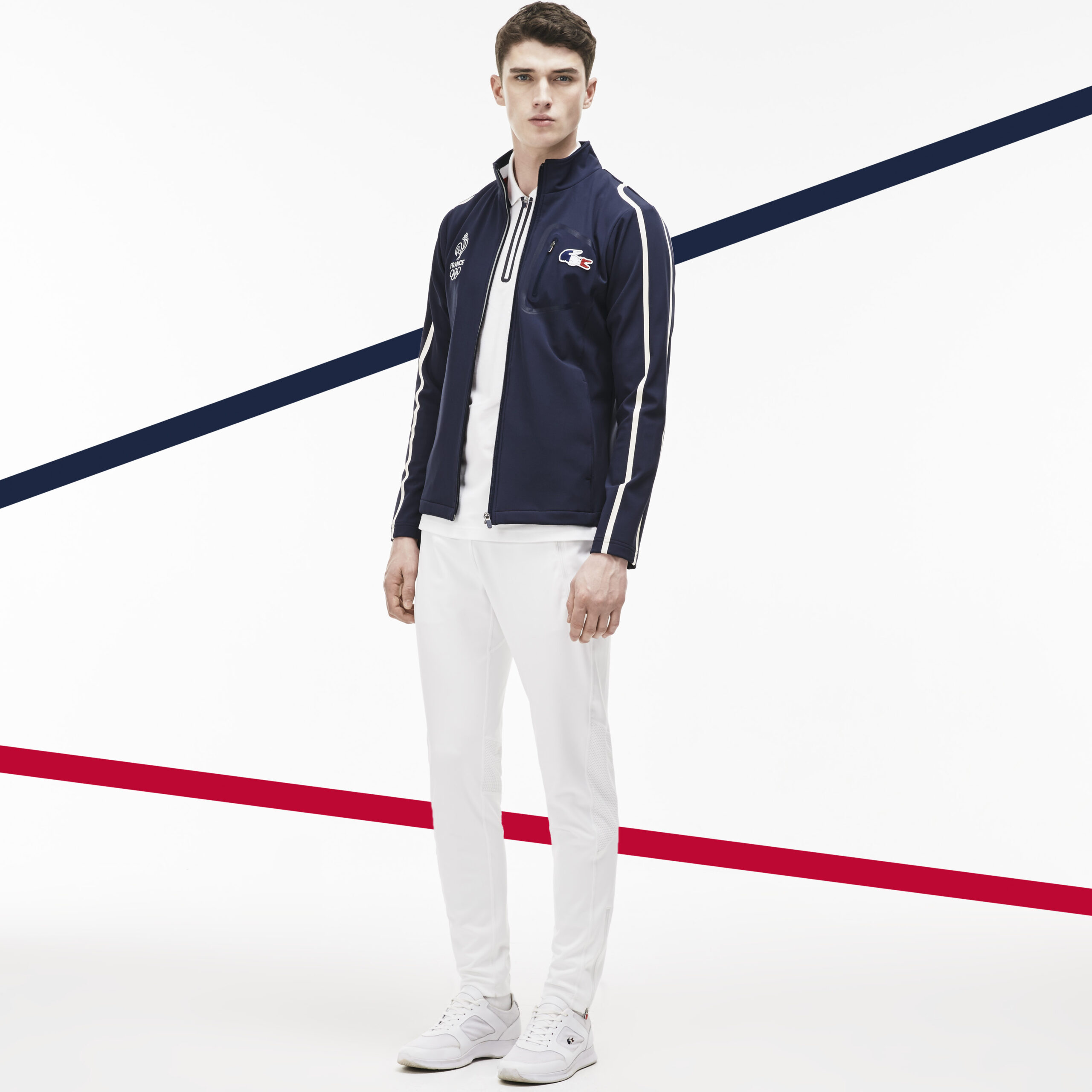 Lacoste D voile Les Tenues Officielles De L Equipe De France Olympique lacoste-d-voile-les-tenues-officielles-de-l-equipe-de-france-olympique