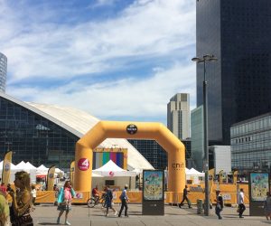 Le Fan Park du Tour de France s’installe sur le parvis de La Défense avec les 4 Temps
