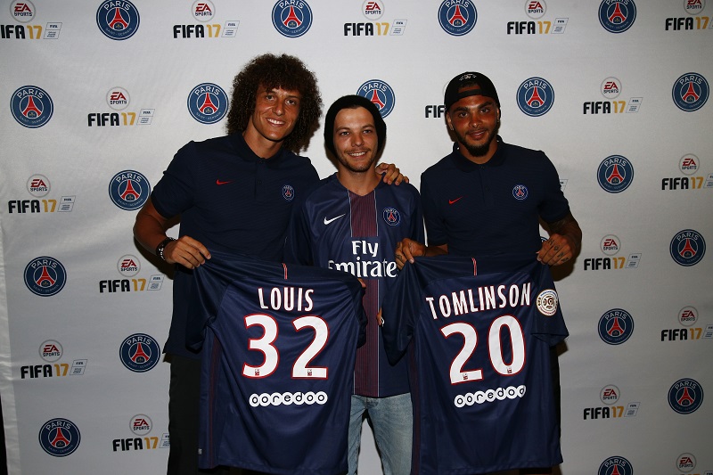 PSG One Direction Louis Tomlinsson David Luiz Layvin kurzawa FIFA 17 ea sports los angeles