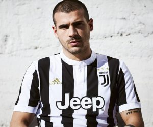 Le nouveau maillot domicile de la Juventus 2017-2018 est-il le plus élégant de ceux déjà dévoilés ?