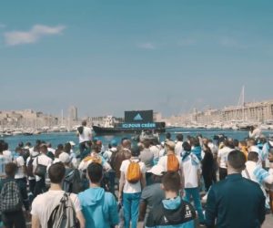 adidas déploie un bateau dans le Vieux-Port de Marseille avant la finale d’UEFA Europa League entre l’OM et l’Atlético de Madrid