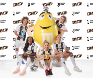 Foot Féminin – m&m’s nouveau sponsor maillot de la Juventus