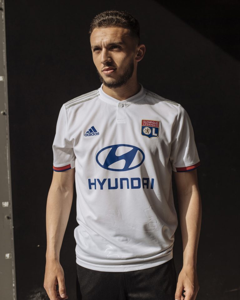 Un 3ème maillot fait du bruit à l’Olympique Lyonnais