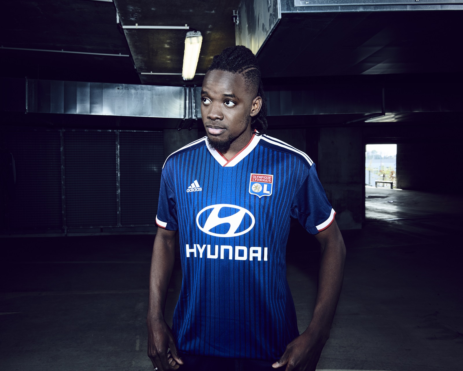 Maillot vintage 2017 / 2018 - Olympique Lyonnais - Traoré #10 (M) - Back To The Football