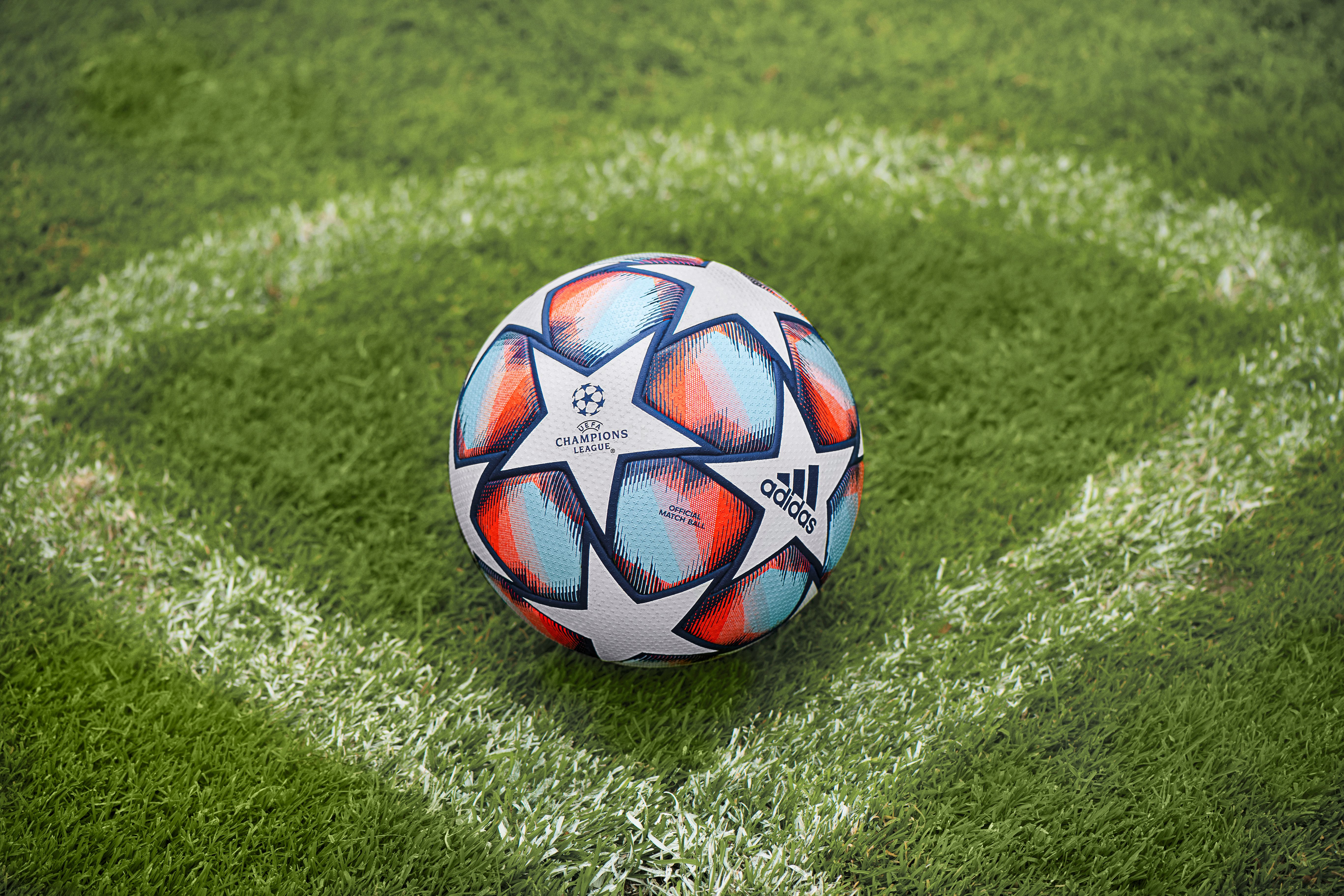 adidas dévoile le ballon officiel de l'UEFA Champions ...