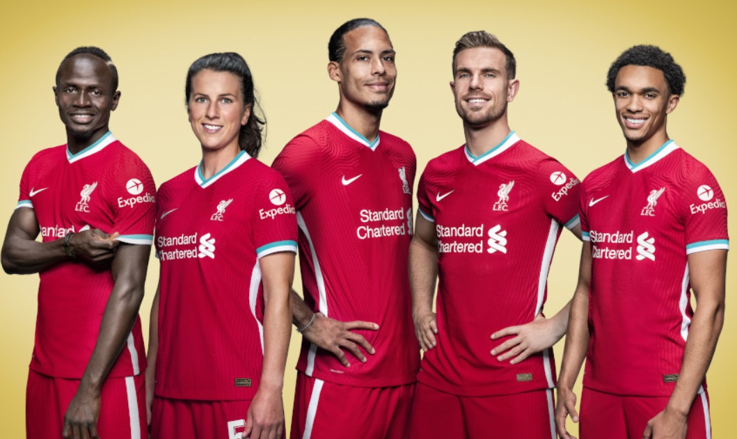Expedia nouveau sponsor manche du maillot de Liverpool FC ...