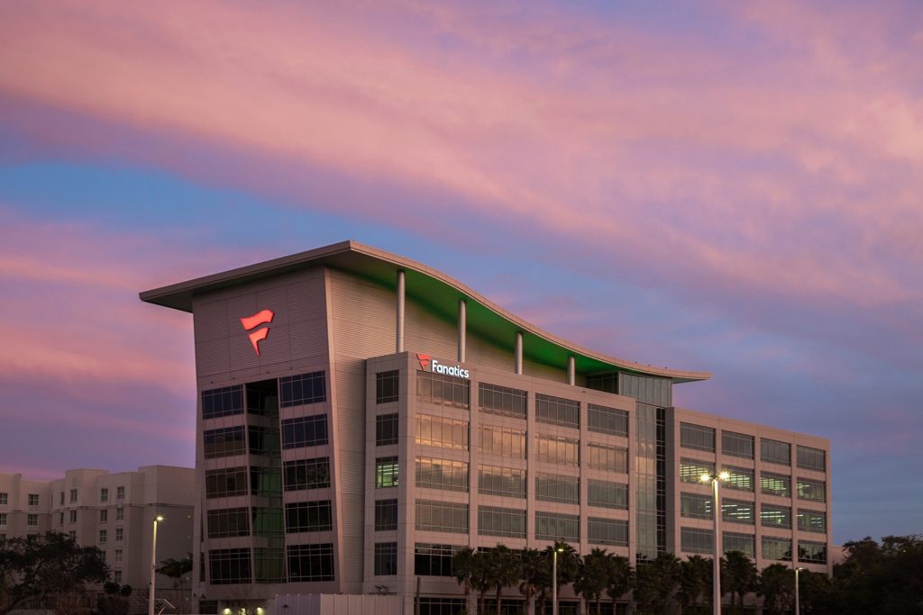 Merchandising Fanatics renforce sa stratégie en Chine et vise le