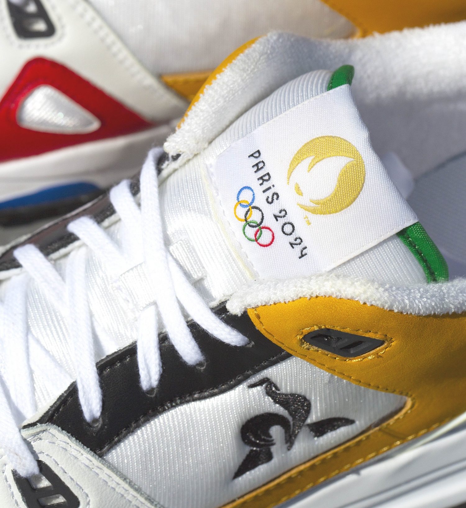 Le Coq Sportif sort une sneakers "Paris 2024" en édition limitée