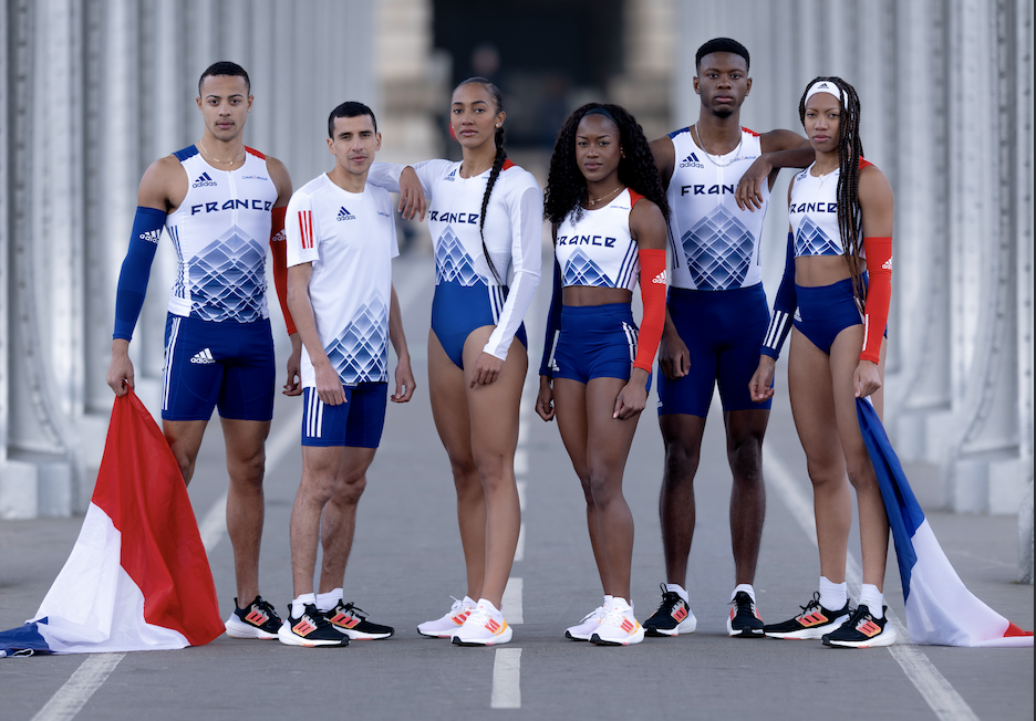 Adidas dévoile le nouveau maillot de l'équipe de France de