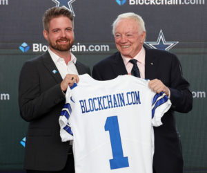 Les Dallas Cowboys signent le premier contrat de partenariat crypto-monnaie de la NFL avec Blockchain.com