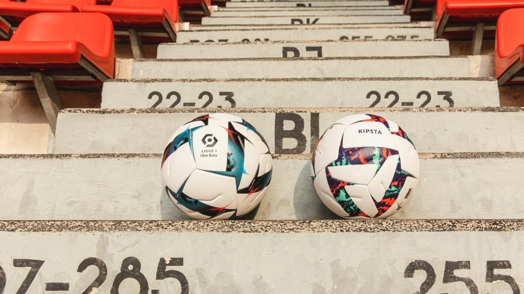 Ligue 1 - Le passage à 18 clubs étudié pour la saison 2022-2023, annonce Le Parisien