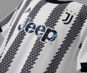 Un logo « électrique » pour Jeep sur le nouveau maillot 2022-2023 de la Juventus