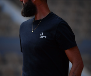 La CHA**E, LIBÉREZ-MOI, SANTÉ MARION… Célio sort une collection de t-shirts avec Benoit Paire et sa marque « Hors Paire »