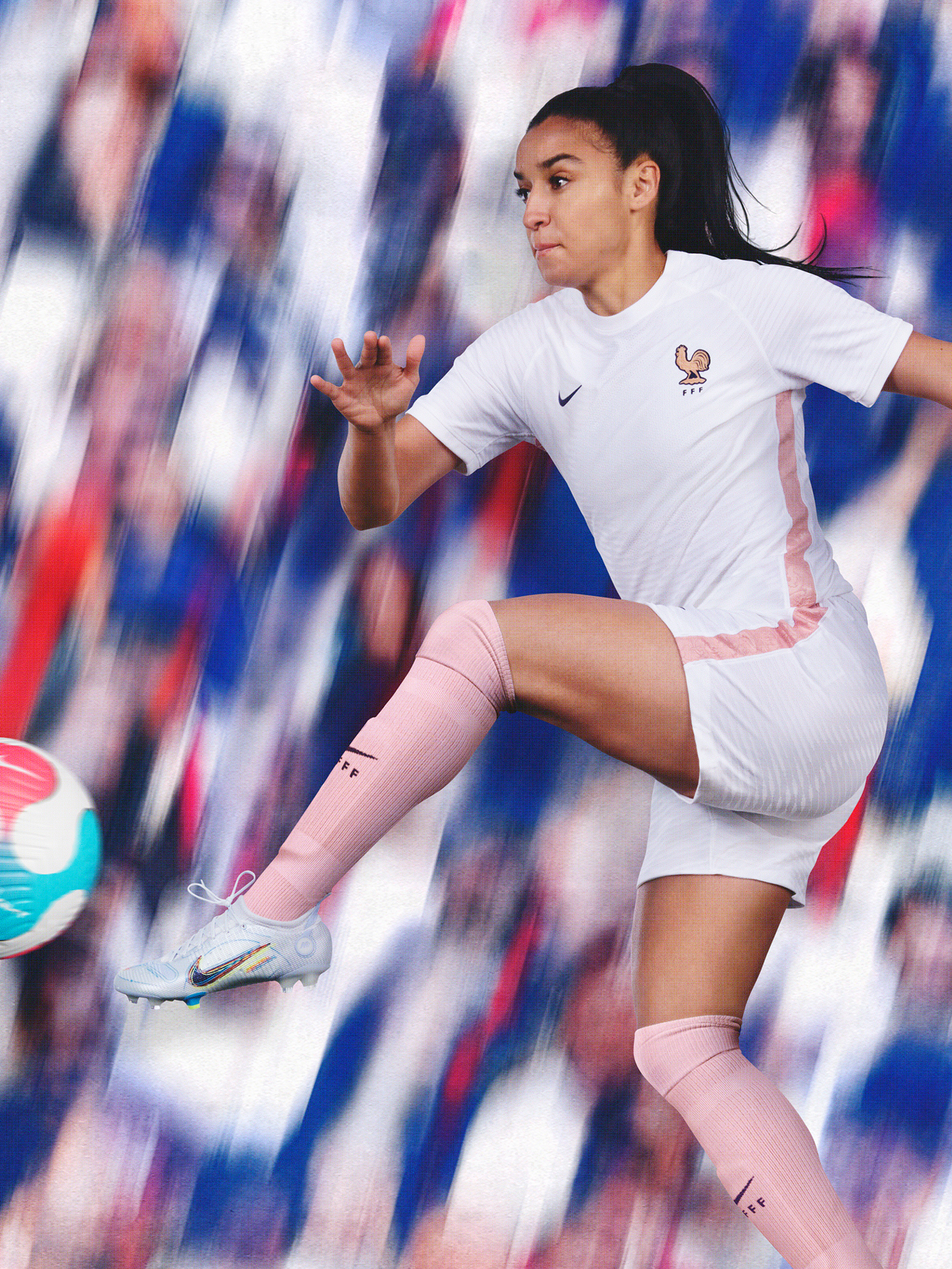Maillot Équipe de France Féminine | Nike sort la tenue des Bleues pour l'EURO 2022