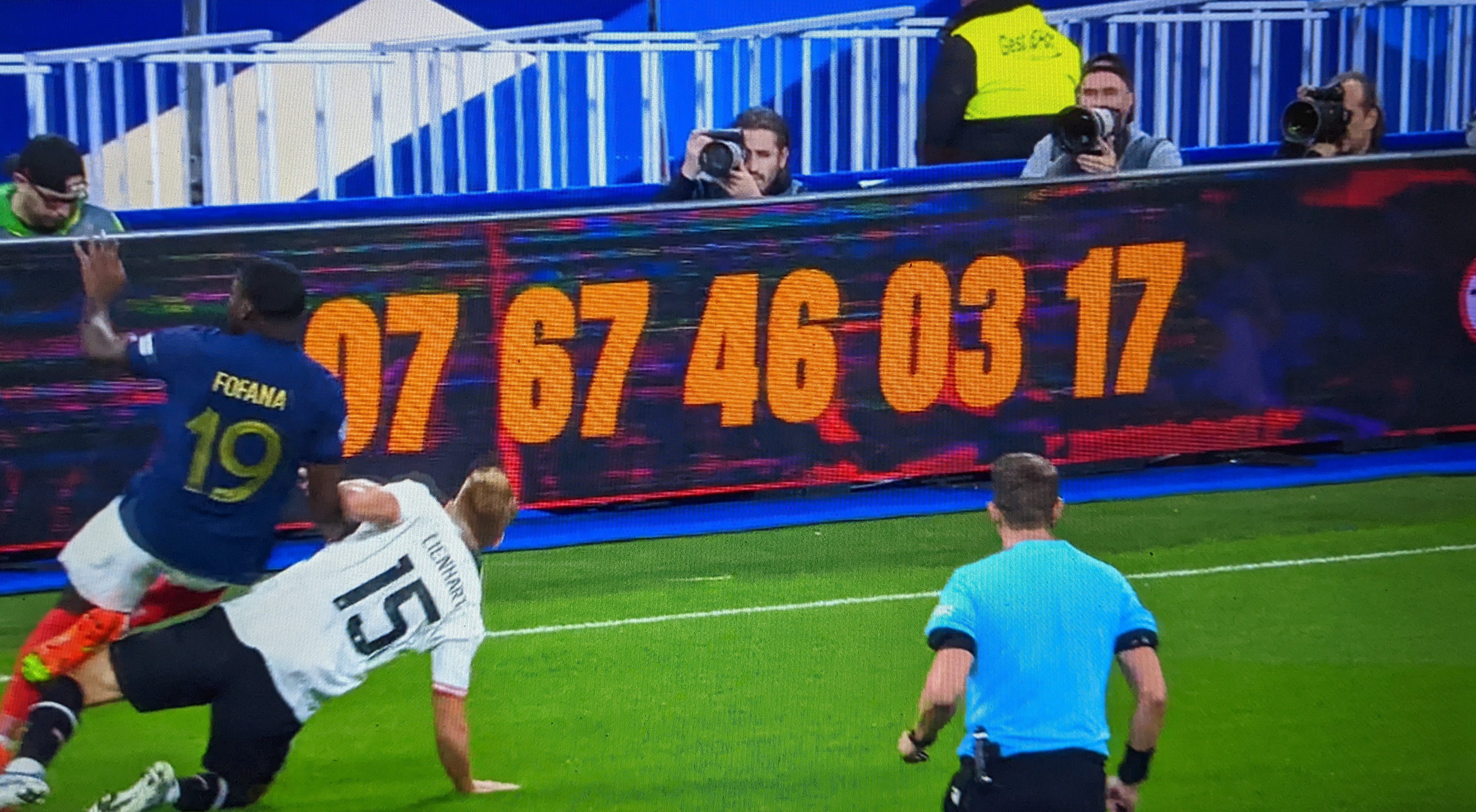 https://betclic-fr.eu/