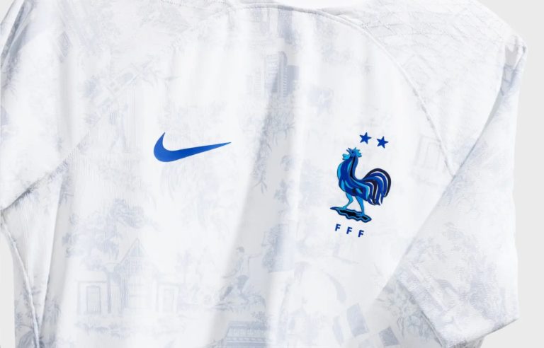 Nike dévoile les nouveaux maillots de l'Equipe de France pour la Coupe