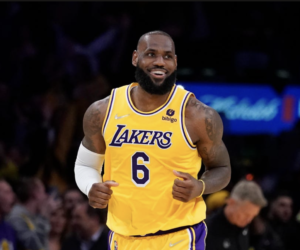 NBA – Lebron James toujours en tête des basketteurs les mieux payés selon Forbes pour la saison 2022-2023