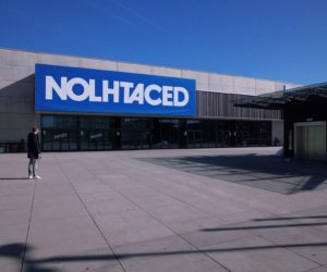 Decathlon change de nom en Belgique et devient « Nolhtaced », soit Decathlon à l’envers