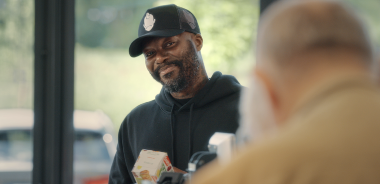 Bob Polaire LIDL Djibril Cissé - Rouge/bleu/jaune, Neuf Avec étiquette, Taille Unique Homme