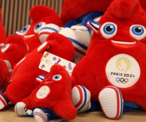 Paris 2024 dévoile ses Mascottes Officielles, « Les Phryges », pour les Jeux Olympiques et Paralympiques