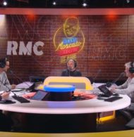Une nouvelle identité visuelle pour le Super Moscato Show sur RMC : « On souhaitait créer une ambiance Comedy Club, Late Show »