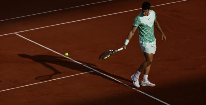 Roland-Garros 2023 : Textiles, chaussures, raquettes… la bataille des équipementiers tennis autour du TOP 100 ATP (infographie)