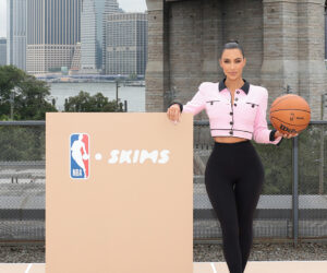 La marque de sous-vêtements SKIMS de Kim Kardashian nouveau partenaire de la NBA