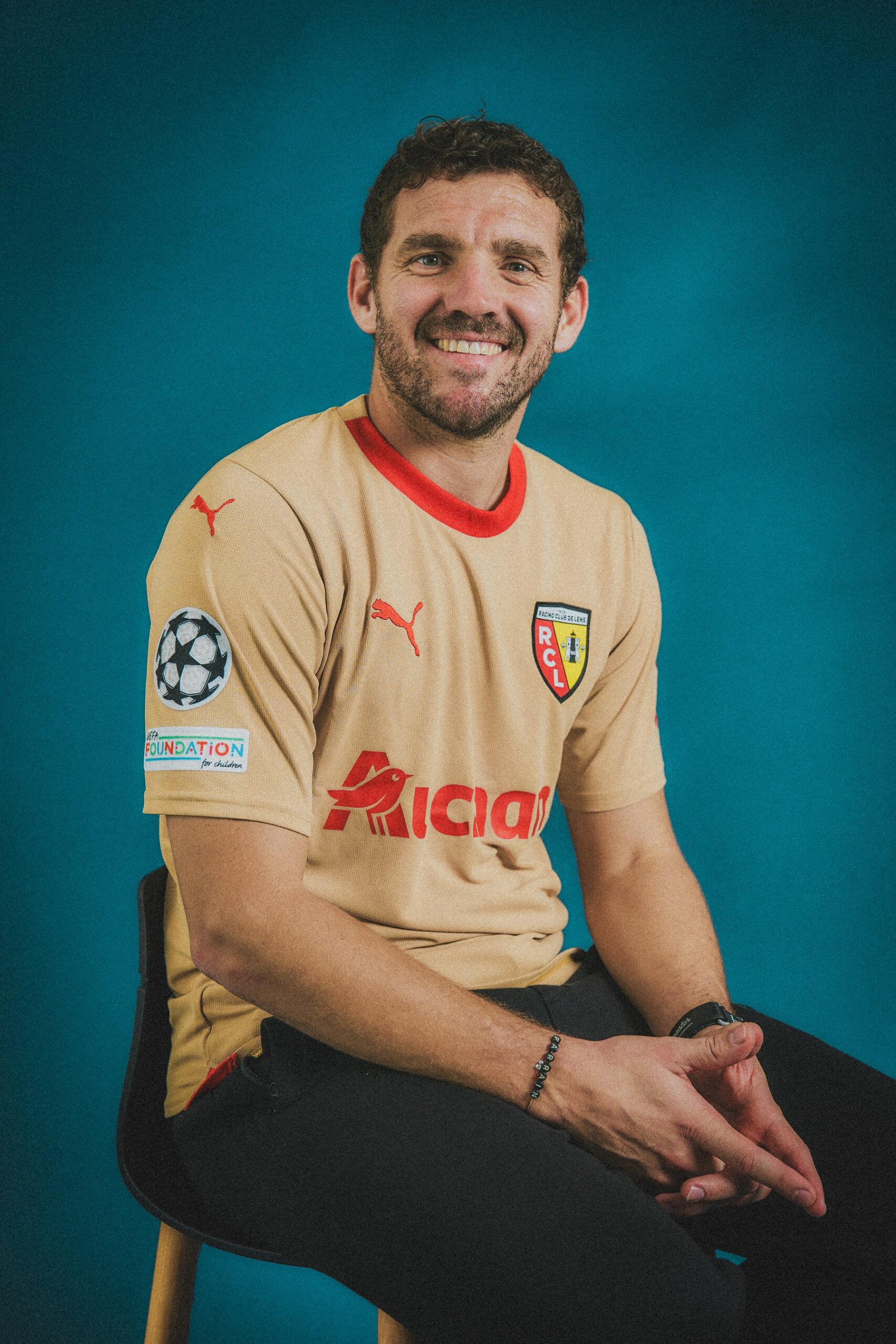 Le troisième maillot du RC Lens 2023-2024 dévoilé par Puma