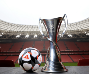 UEFA Champions League Féminine : le ballon de la phase finale 2024 dévoilé