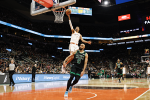Reach social media, audiences, merchandising… La NBA se frotte déjà les mains avec Wemby