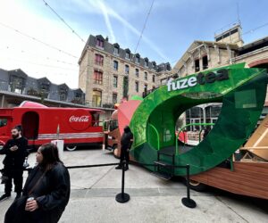 Paris 2024 – Convoi, musique et bulles… Coca-Cola nous dévoile son dispositif pour le relais de la flamme Olympique