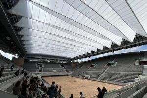 Roland Garros 2024 : On vous présente le toit rétractable à 29 millions d’euros du court Suzanne Lenglen