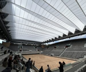 Roland-Garros 2024 : On vous présente le toit rétractable à 29 millions d’euros du court Suzanne Lenglen