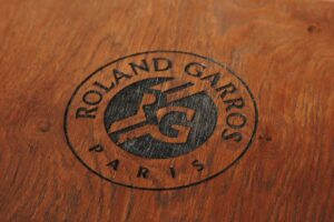 Tennis – Qui sont les 22 sponsors de Roland-Garros 2024 ?