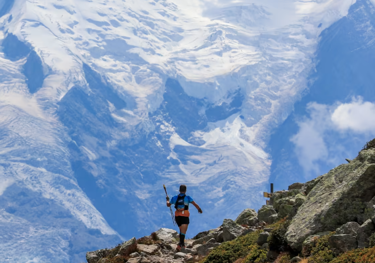 Vibram, fournisseur officiel de Semelles pour le HOKA UTMB Mont-Blanc 2025