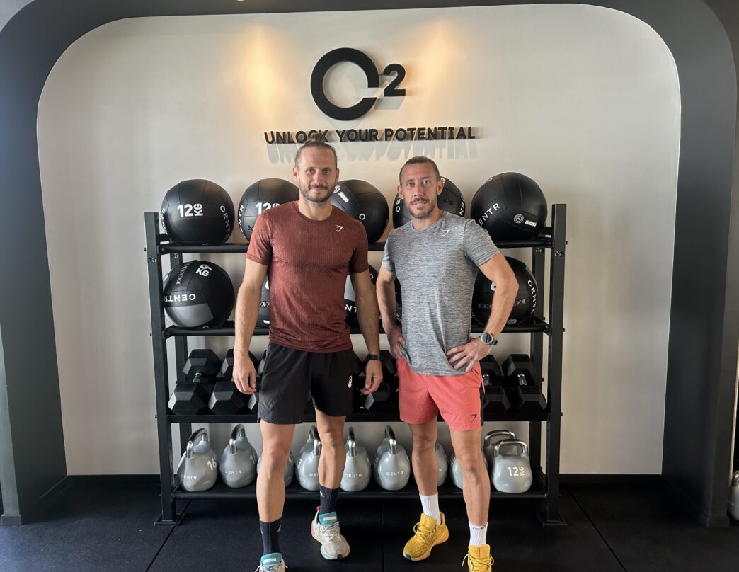 Nicolas Reynet (à gauche) et Florian Reynet (à droite), cofondateurs d’O2 Training Club