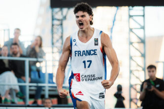 Le logo de la Caisse d'Epargne continuera d'apparaître sur les maillots de l'équipe de France de basket.